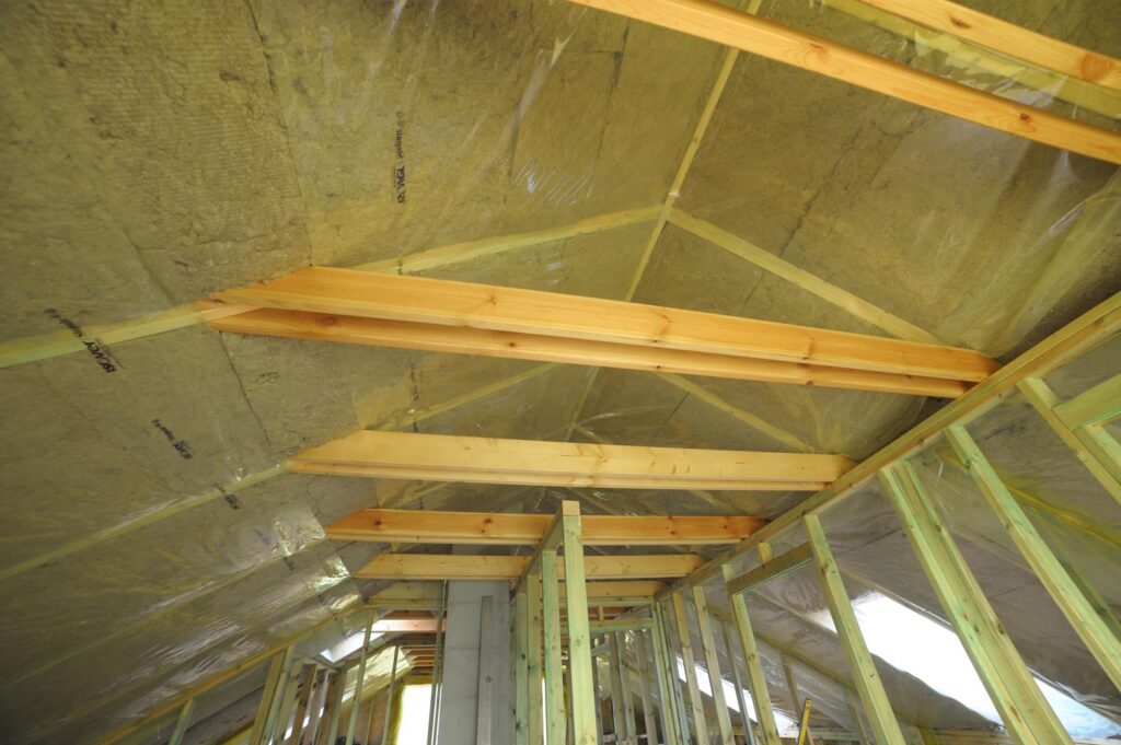 docieplenie-ścian-2-1024x681